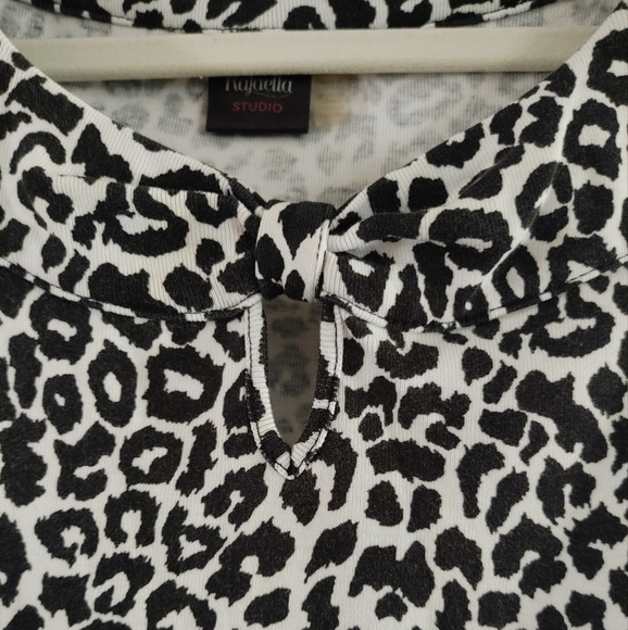 Blouse Bundle - Picture 3 of 6